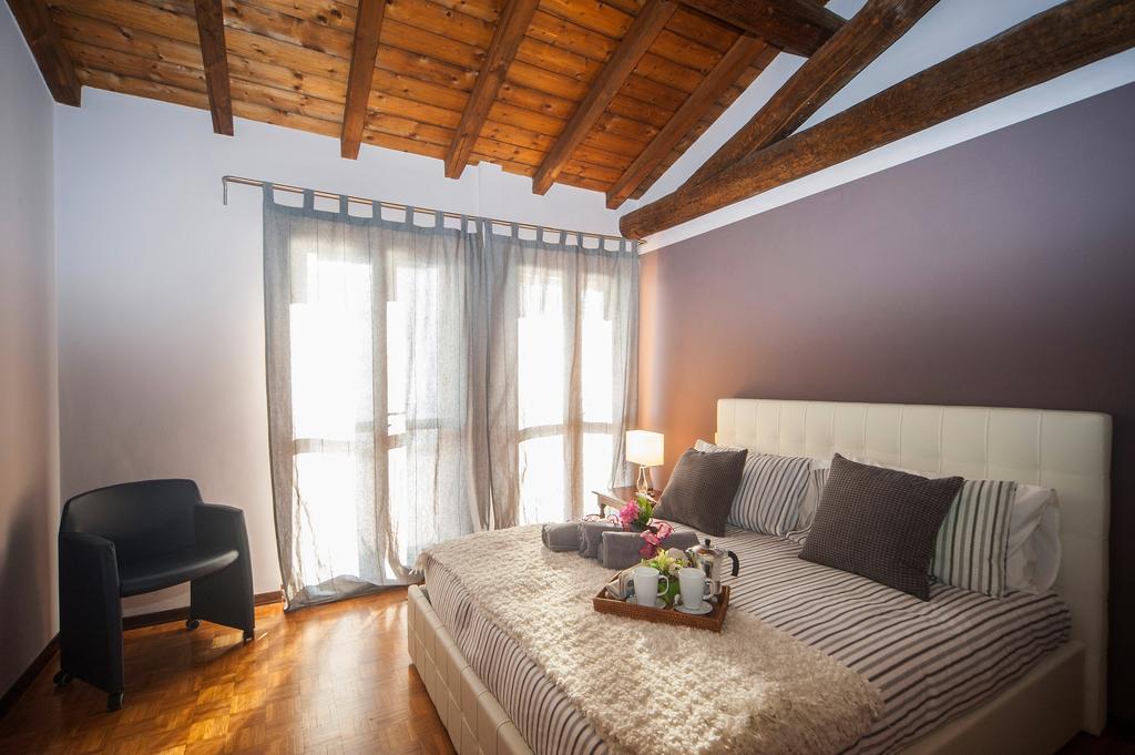 The Terrace On The Apartamento Marone